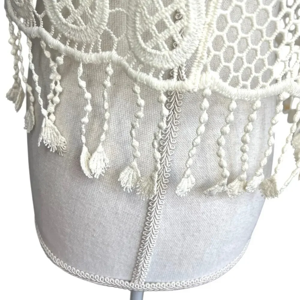 Ivory crochet vest lacemade cottagecore retro hippie festival floral boho